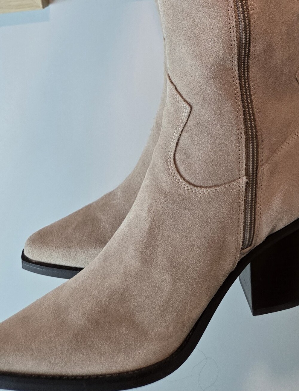 NWT Aldo Suede Knee-High Western Block Heel Boots - Beige *READ - Picture 16 of 16